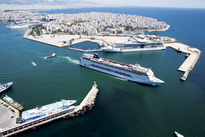 Piraeus entrance